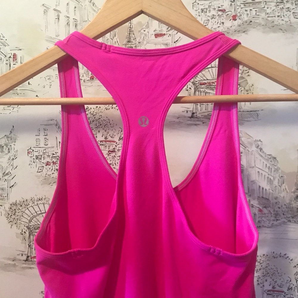 Pink Lulu tank 🌸